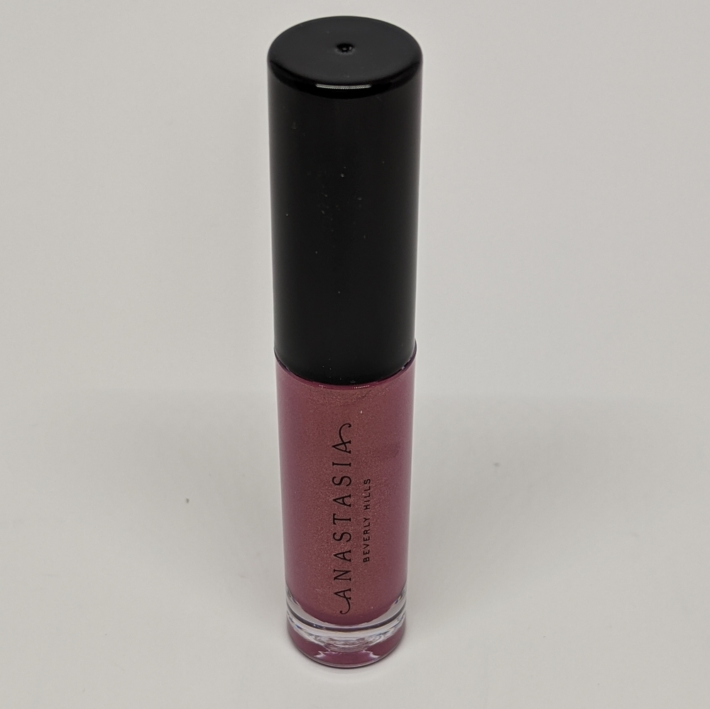 ✨3/$21✨ Anastasia Lipstick